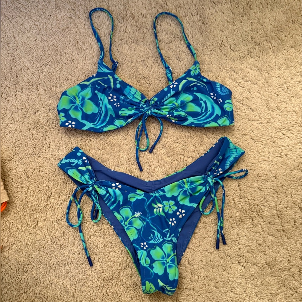 Black bough swim suit set